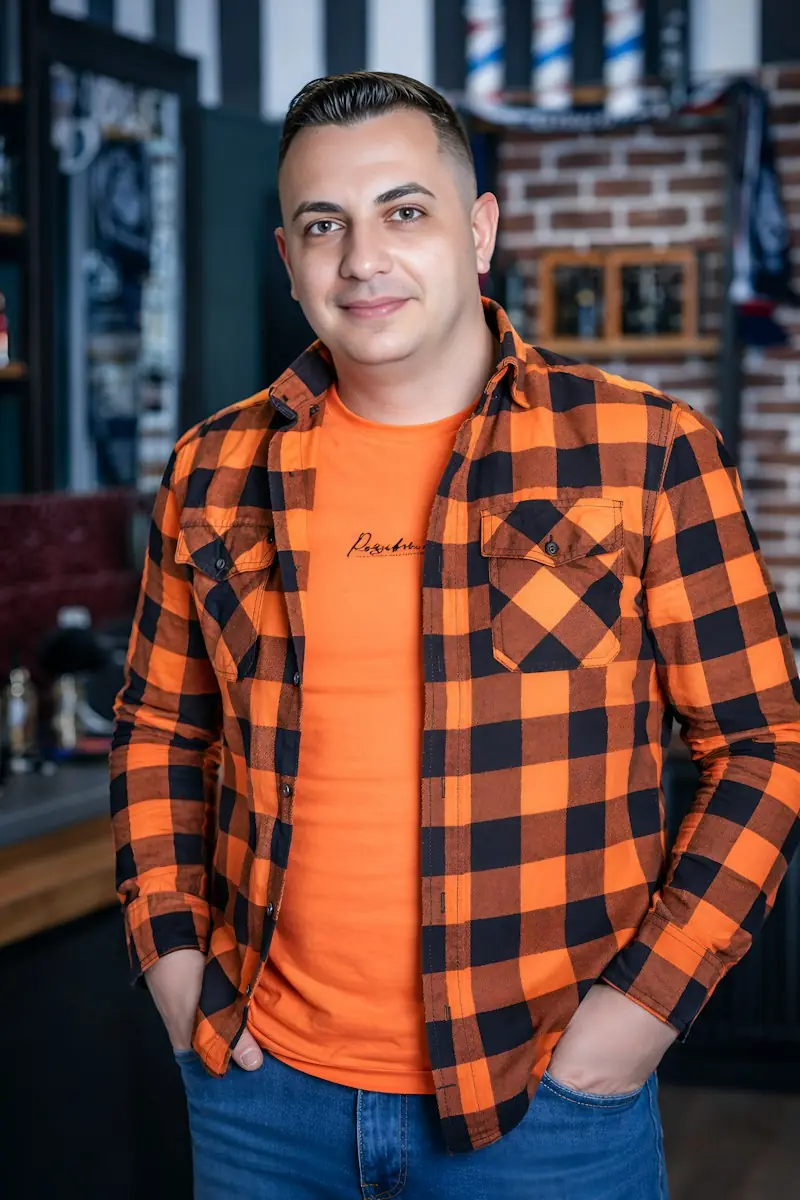 Porträt von Marco Rossi im Salon